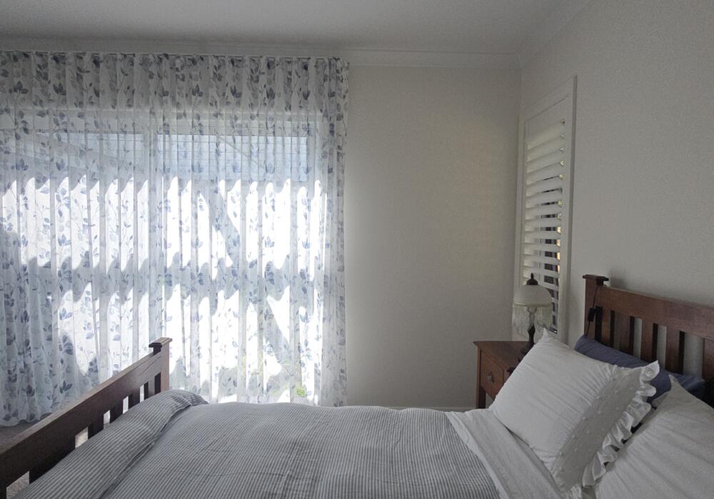 sheer curtain and plantation shutters in east geelong